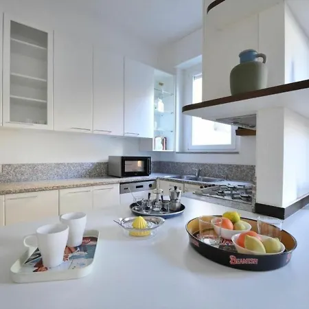 Apartman Olmetto By Halldis Milánó