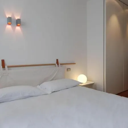 Apartamento Sarpi Milão