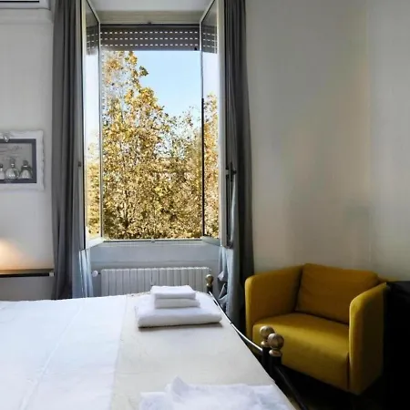 Apartment Fulvio Testi *