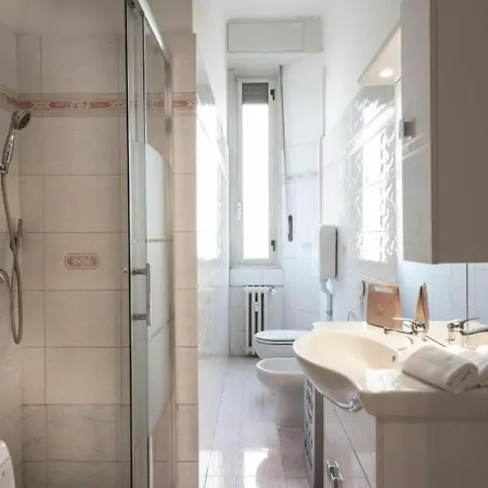 Fulvio Testi Appartement *