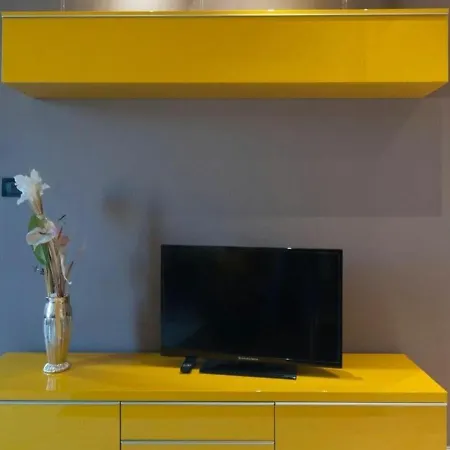 Fulvio Testi Appartement Milaan