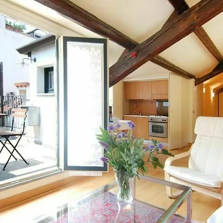 Disciplini By Halldis Apartment