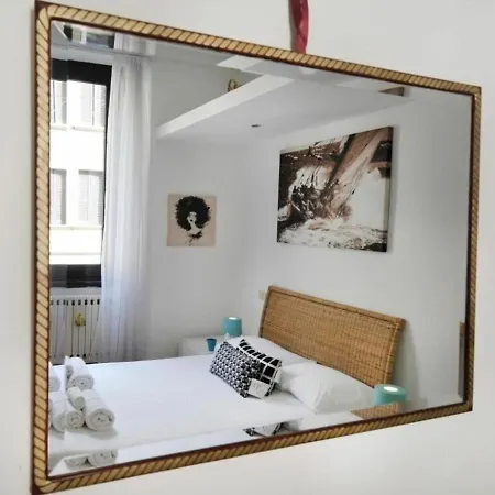 Piero Della Francesca By Halldis Apartment Milan