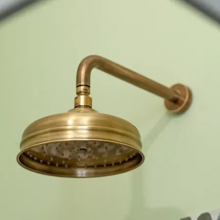 לינה וארוחת בוקר Ca' Maggiolina 4*