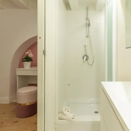 Relstay - Brera - Lovely 1br Apartment Milan