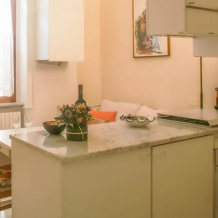 Bnbutler - Farini - Beautiful One Bedroom - Apartment *