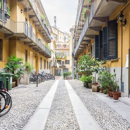Cozy In Wonderful Navigli Area Μιλάνο