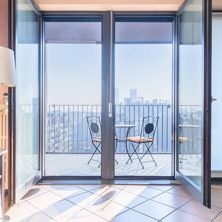 Fiera Milanocity View With Terrace Next To Shopping Mall Daire