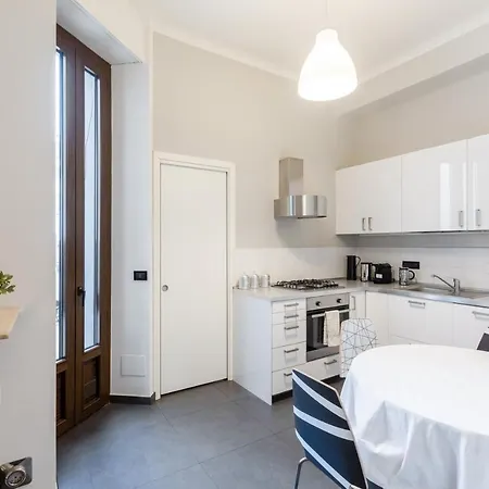 Spacious And Brilliant In Duomo By Easylife * Μιλάνο