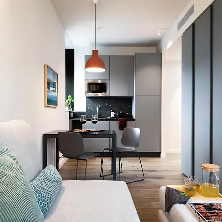 Co99 Art Building Apartahotel 4*