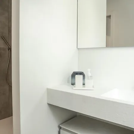 Apartment Corso Magenta Prestige Milan