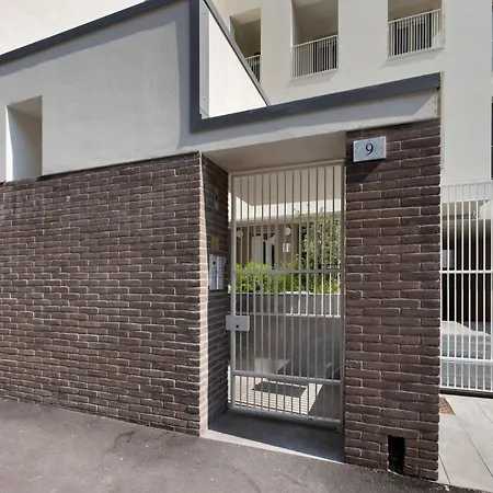 Altido Spacious Apt For 4 With Balcony In Porta Romana