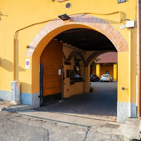 公寓 San Raffaele 1 米兰