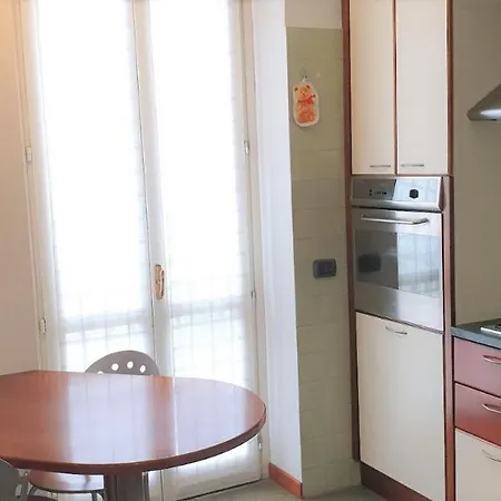 Meta Italy Sui Navigli Apartamento