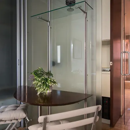 Apartman Youhosty - Duomo Milánó