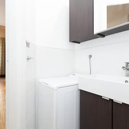 Majella6 Nice And Quiet Home In Loreto By Hospity Daire Milano