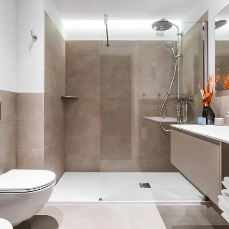 Apartahotel Co99 Art Building 4*