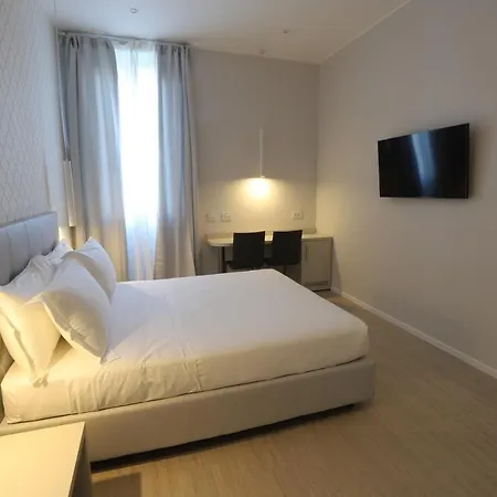 Cadorna Luxury ミラノ