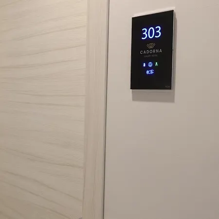 Cadorna Luxury Hotell *