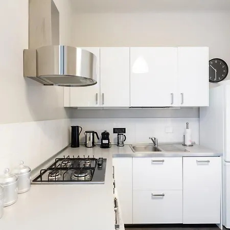 Easylife - - Battisti 13 - Duomo