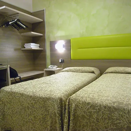 Siena Hotell 2*