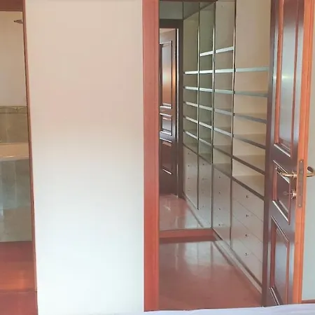 Meta Italy Sui Navigli Apartamento *