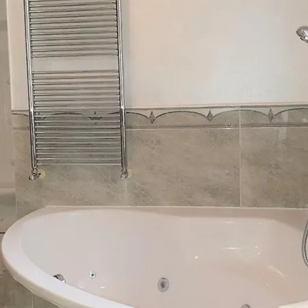 Meta Italy Sui Navigli Apartamento *
