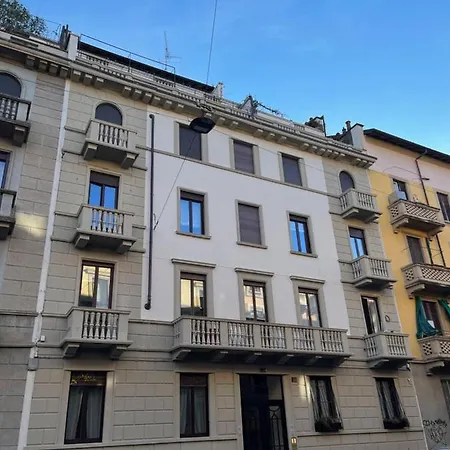 Lacaralele1 Apartment