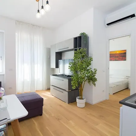 Bright Terrace In Lejlighed Milano