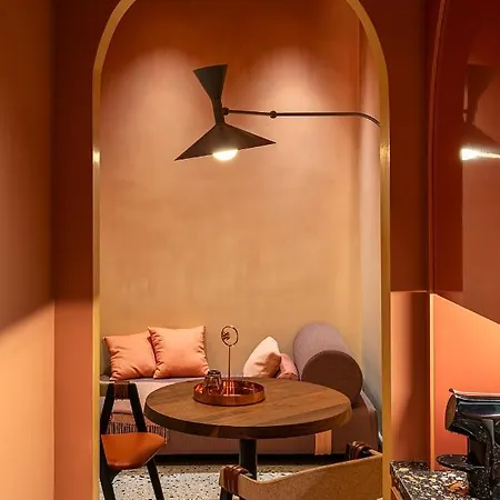 Enterprise Design & Boutique Hotel