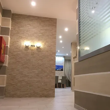 Montecarlo فندق