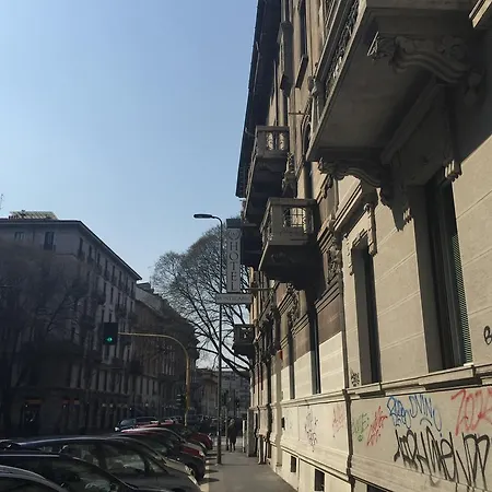 Montecarlo ميلان