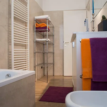 Loft'nb Duomo شقة