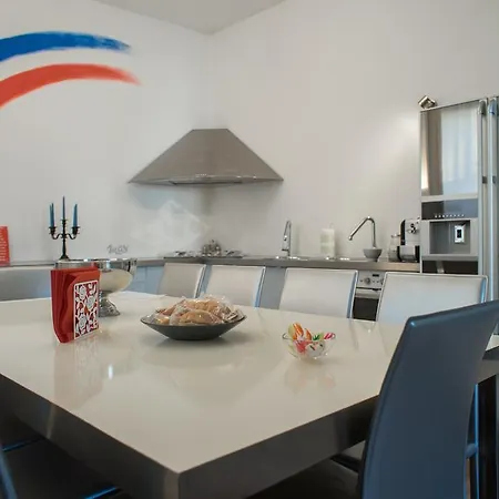 Loft'nb Duomo شقة ميلان