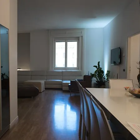 Loft'nb Duomo شقة *