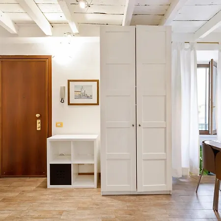 Apartmán Joivy Beautiful For 2 Near Sempione Park *