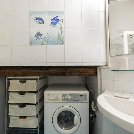 Appartement Guesthost - Porta Romana & Bocconi Cosy *