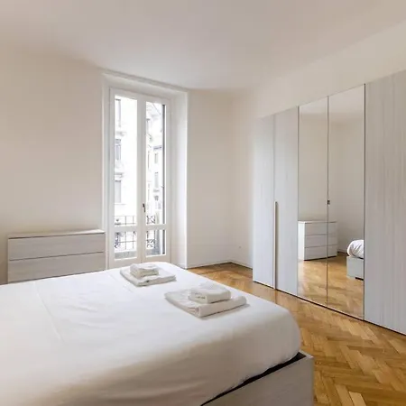 Spacious In Design District By Easylife Apartment *