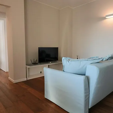 Isola Hotel apartamentowy Mediolan
