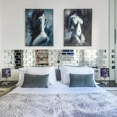 Apartamento Exotic Luxury Apt In The Heart Of Pta Venezia *