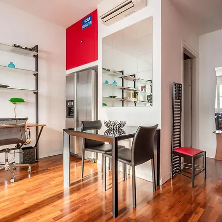 Apartamento Exotic Luxury Apt In The Heart Of Pta Venezia Milán
