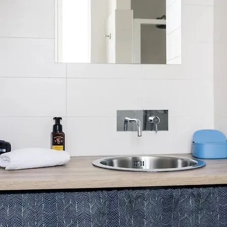 Minimal And Charming In Isola District-via Farini Lejlighed Milano