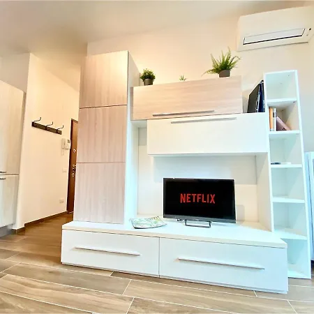 Διαμέρισμα 15 Minuti Dall'istituto Ortopedico Galeazzi - Silenzioso Con Cucina, Wifi E Netflix Μιλάνο