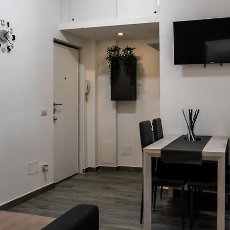Apartmán L'arche Lodovico Il Moro - House On The Navigli River