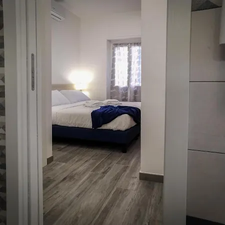 شقة L'arche Lodovico Il Moro - House On The Navigli River *