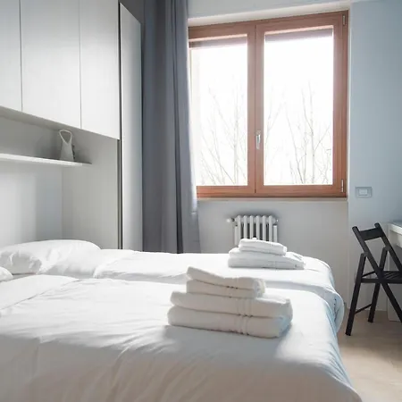 Apartment Youhosty - Inganni 74 Milan