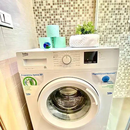 Apartman 15 Minuti Dall'istituto Ortopedico Galeazzi - Silenzioso Con Cucina, Wifi E Netflix