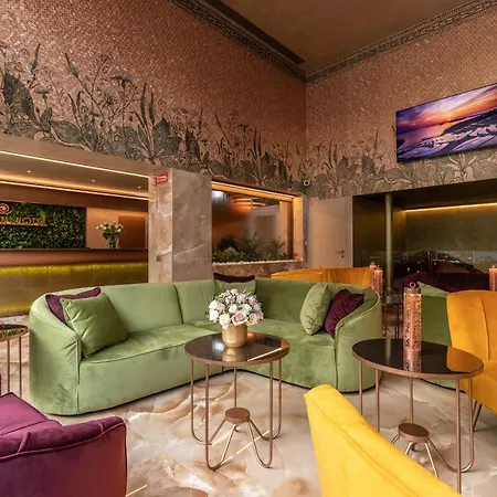 Ariston Hotel 4*