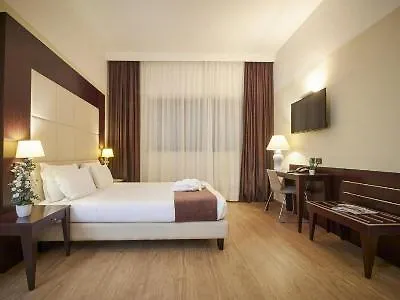 Ih Watt 13 Hotel 4*