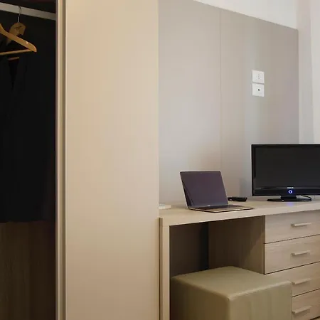 Apartamento Contempora - Elvezia Park - 1Bed, 1Bath Overlooking The Park - E21 *